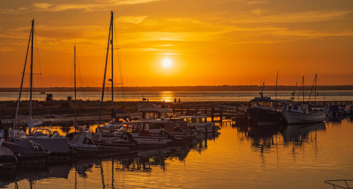 Autumnal sun on the Isle of Wight